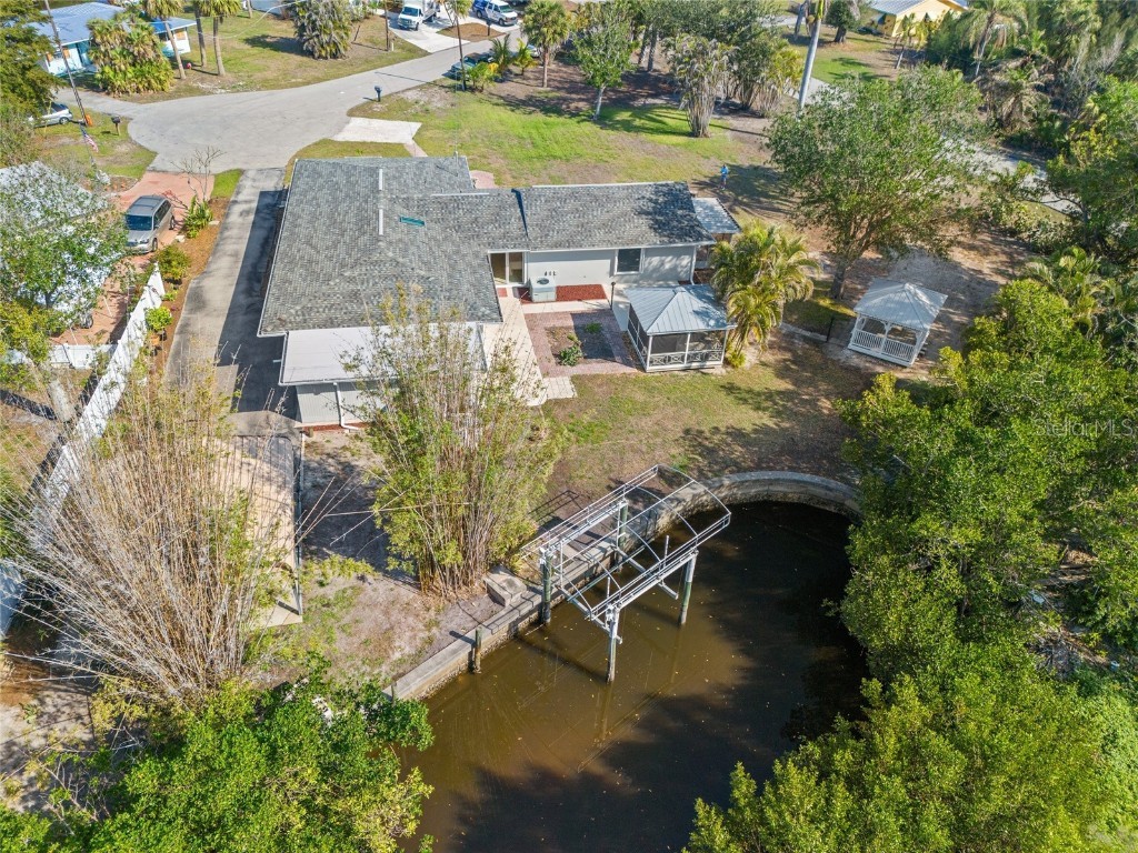 425 Fireball Court Punta Gorda FL 33950 C7504441 image37