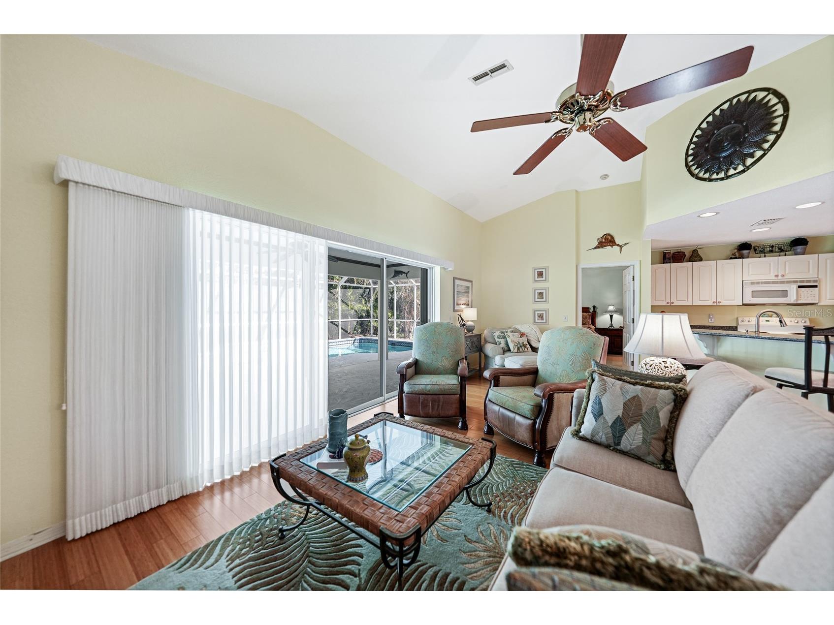 425 Islamorada Boulevard Punta Gorda FL 33955 C7519573 image5