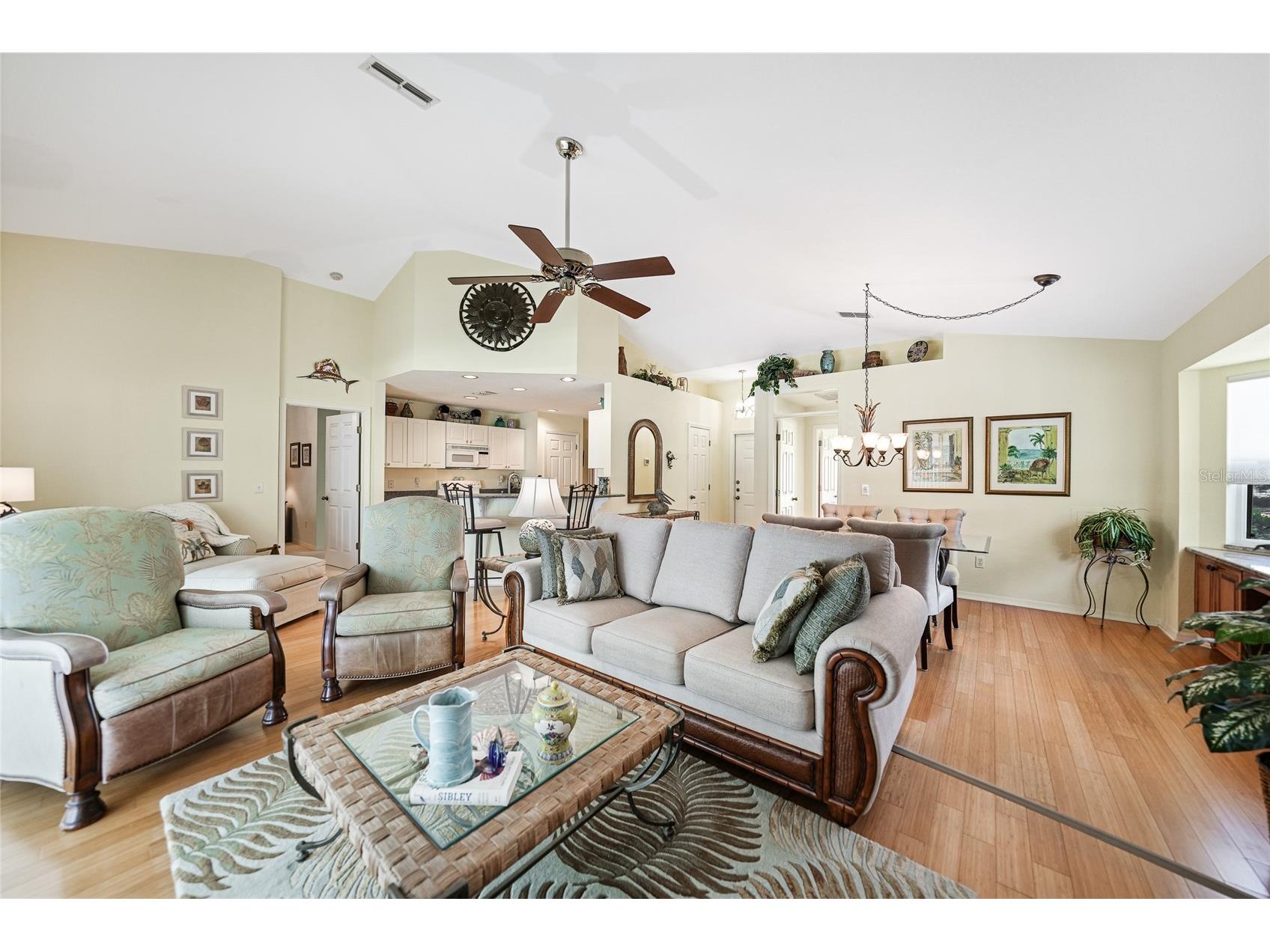 425 Islamorada Boulevard Punta Gorda FL 33955 C7519573 image8