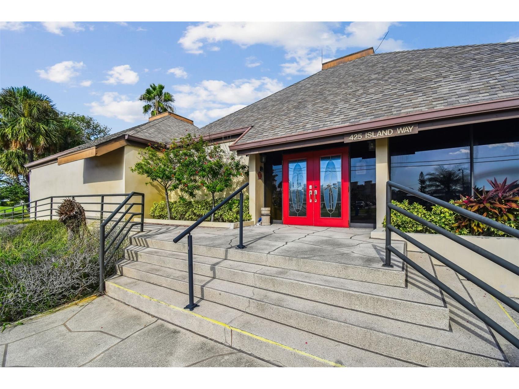 425 Island Way Clearwater FL 33767 TB8521416 image26