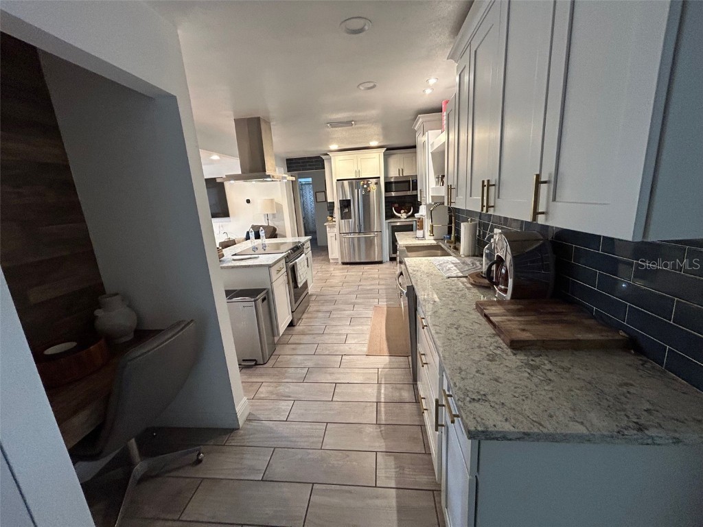 425 Maplewood Drive Oldsmar FL 34677 TB8444421 image9