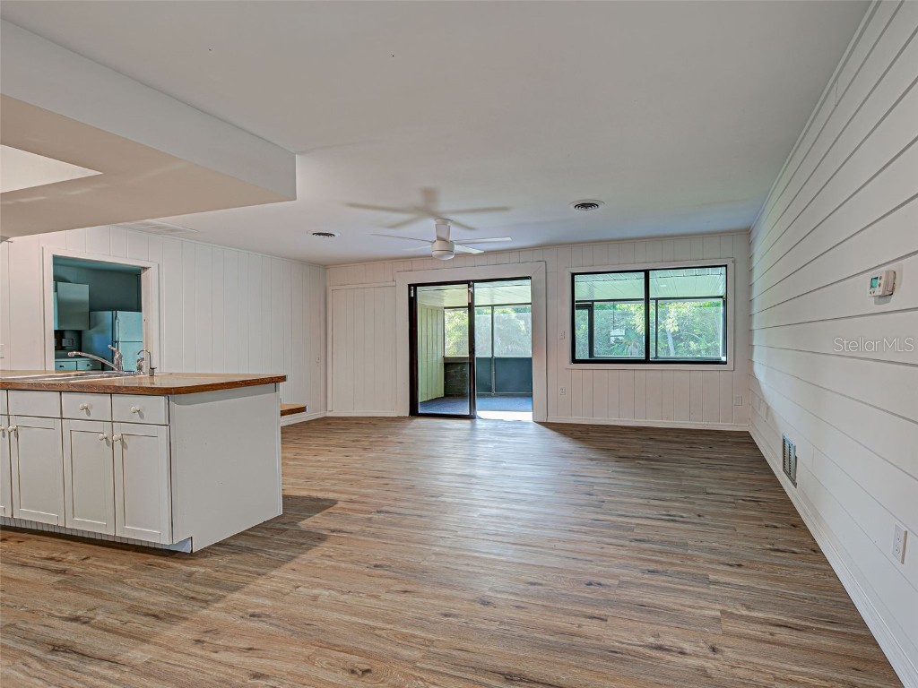 425 Morrison Avenue Englewood FL 34223 D6144406 image10