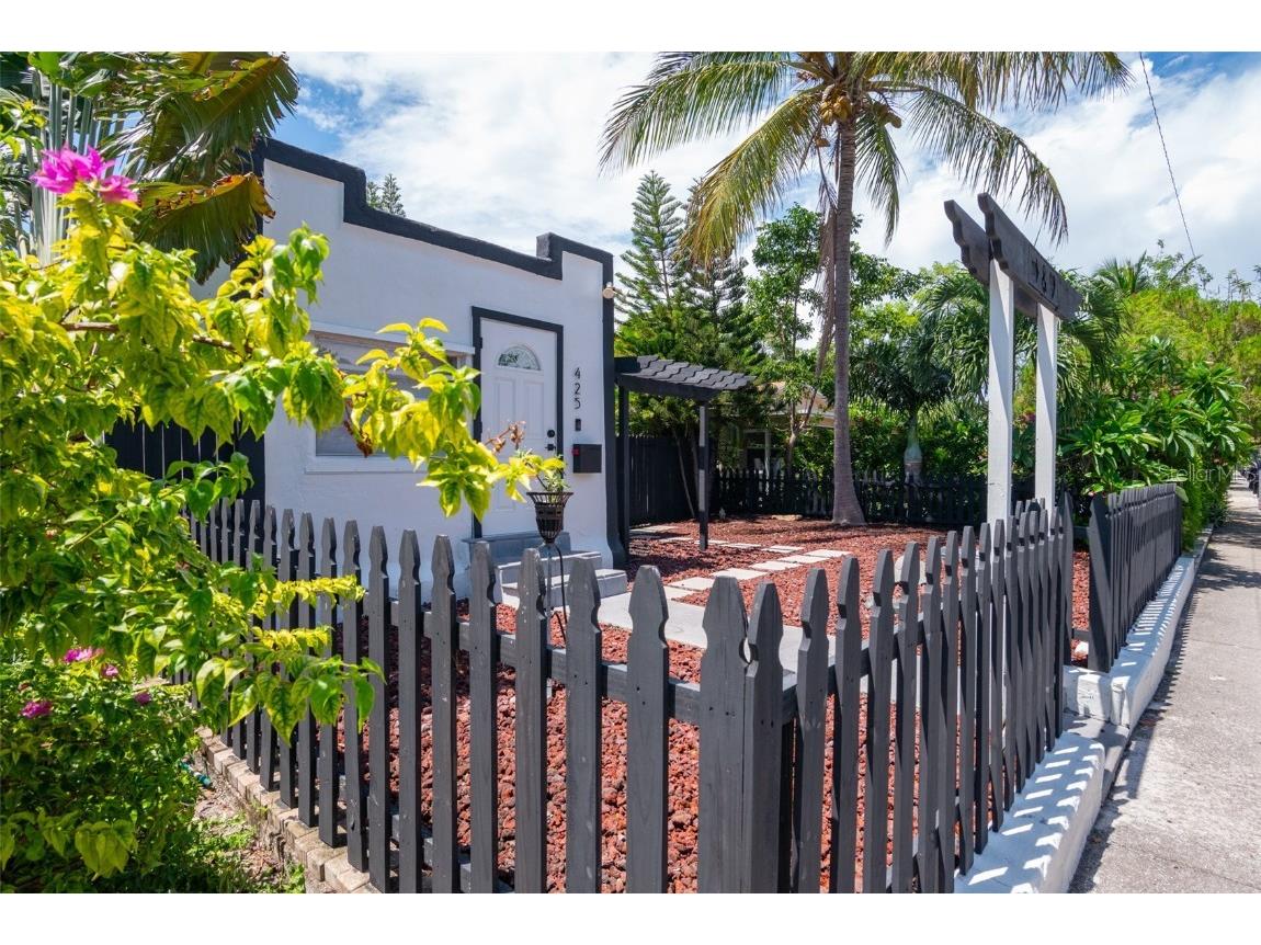 425 N D Street Lake Worth FL 33460 GC524924 image1