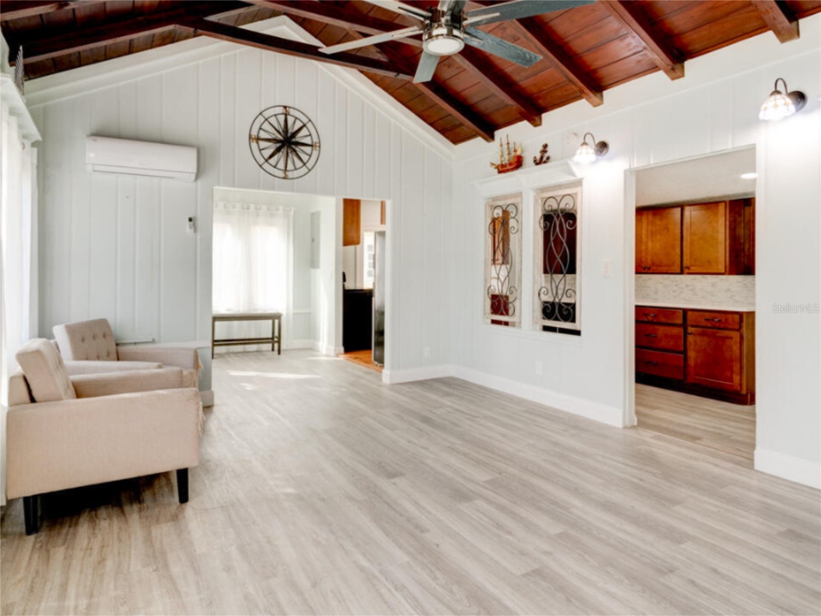 425 N Oleander Avenue Daytona Beach FL 32118 S5144567 image2