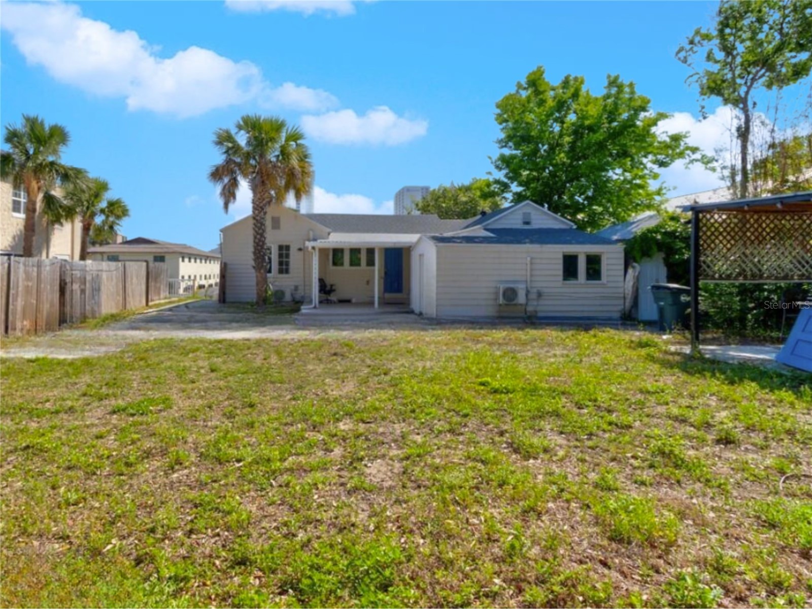 425 N Oleander Avenue Daytona Beach FL 32118 S5144567 image21