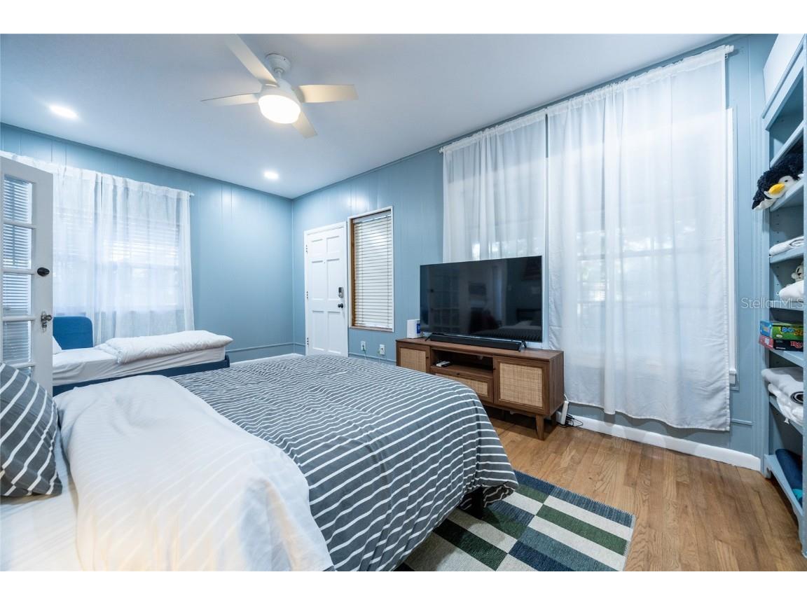 425 NE Boulevard Gainesville FL 32601 GC533431 image18