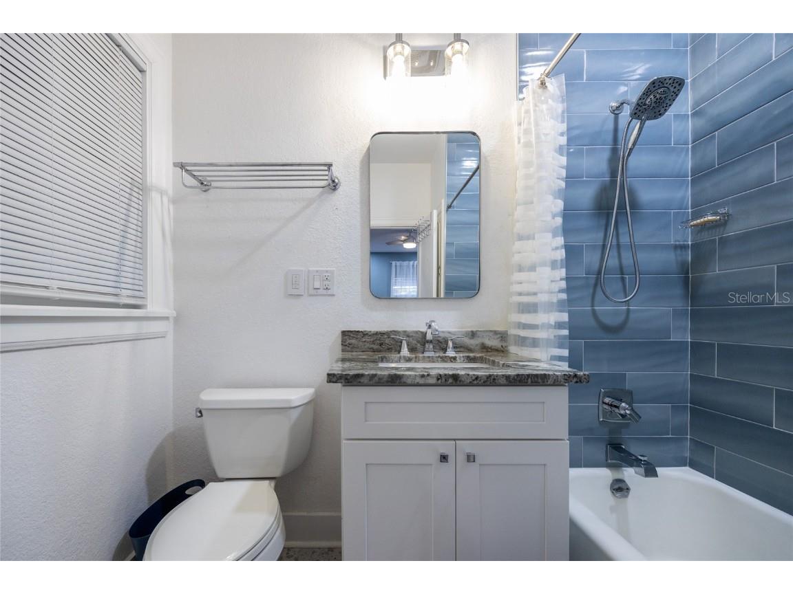 425 NE Boulevard Gainesville FL 32601 GC533431 image21