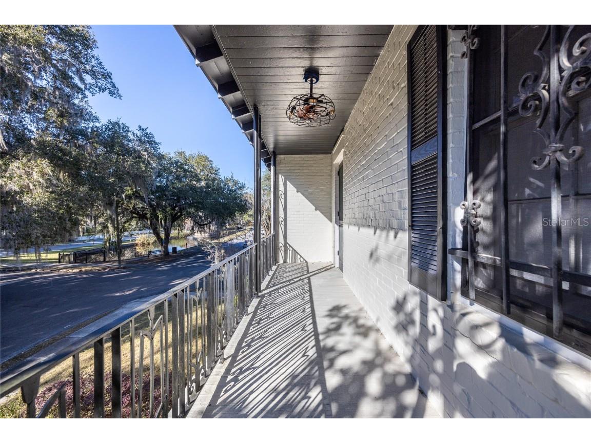 425 NE Boulevard Gainesville FL 32601 GC533431 image25