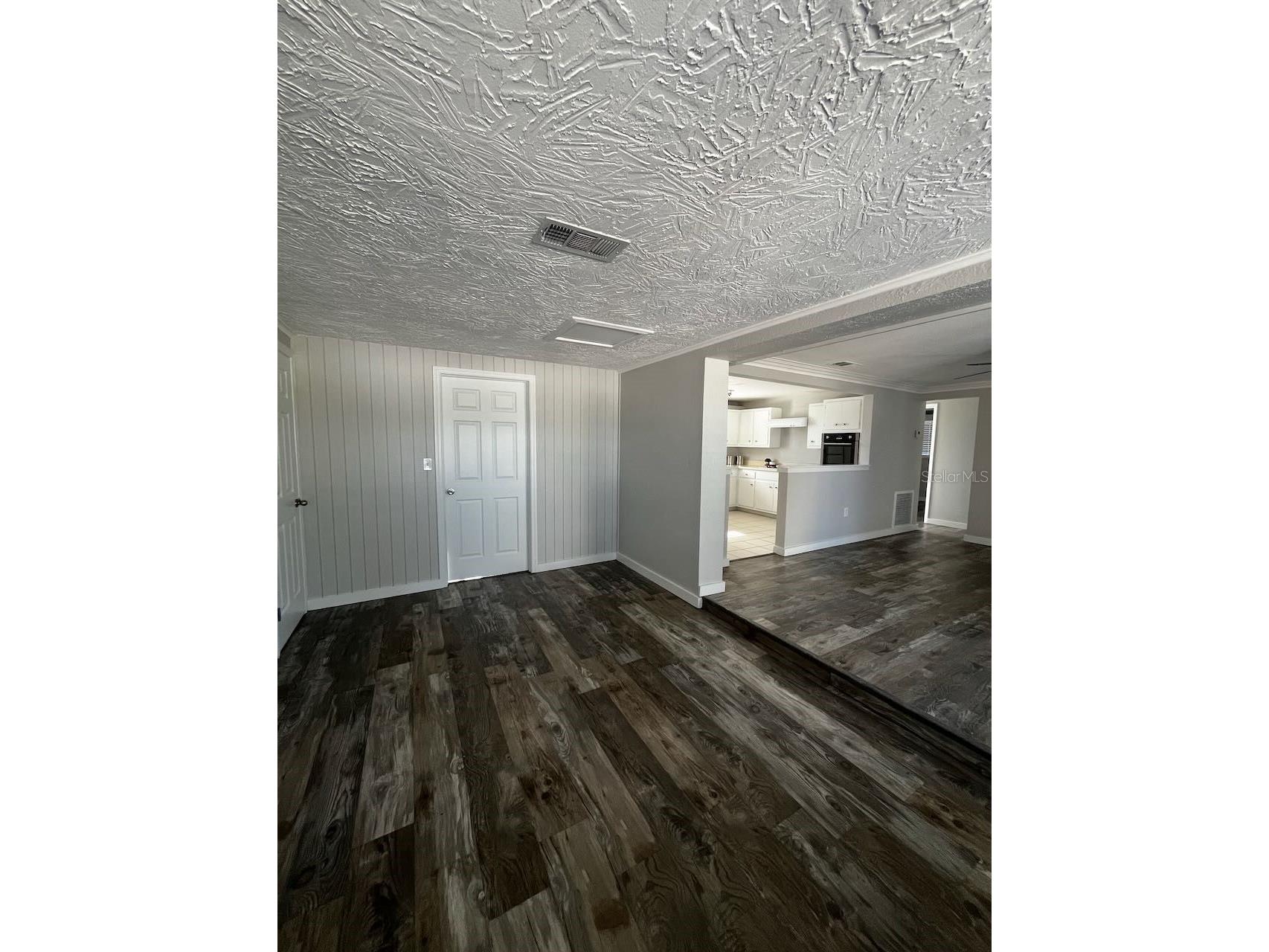 425 Palmetto Drive Venice FL 34293 A4677039 image5