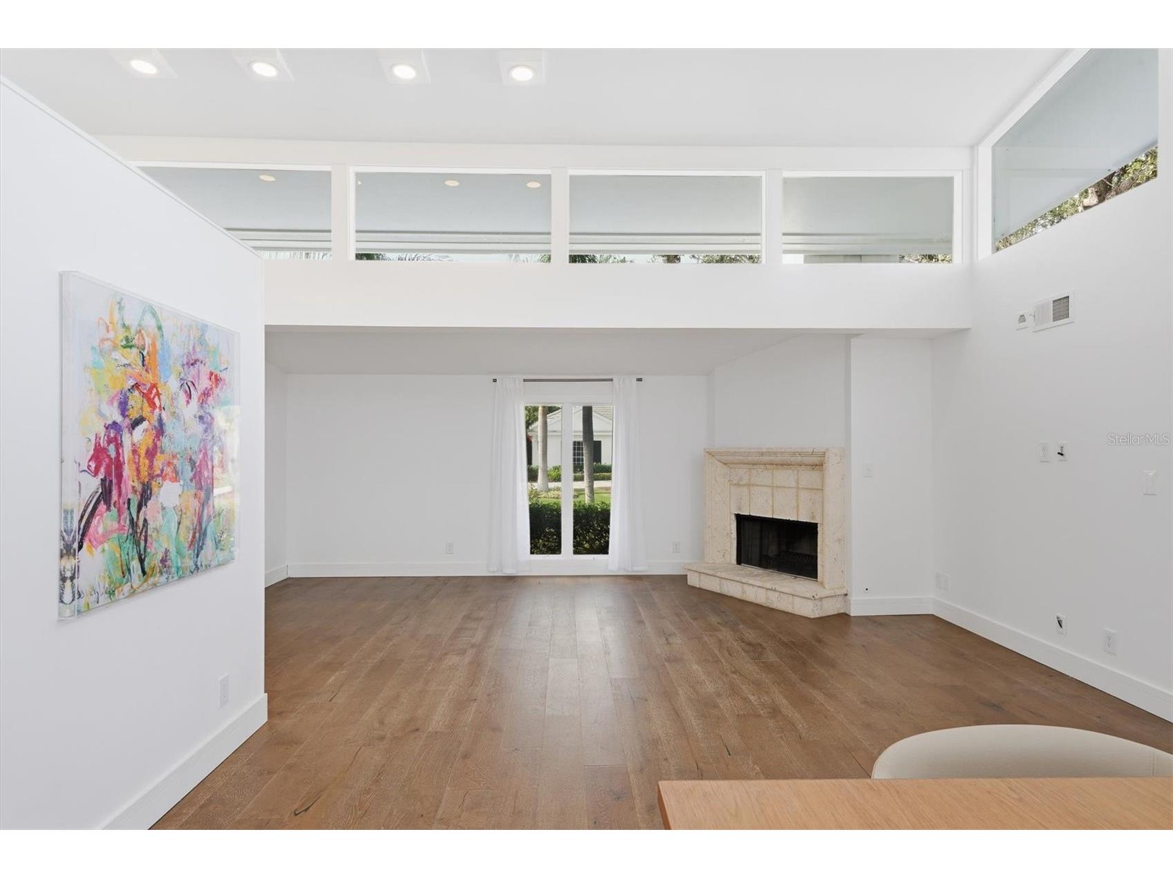 425 Partridge Circle Sarasota FL 34236 A4677779 image11