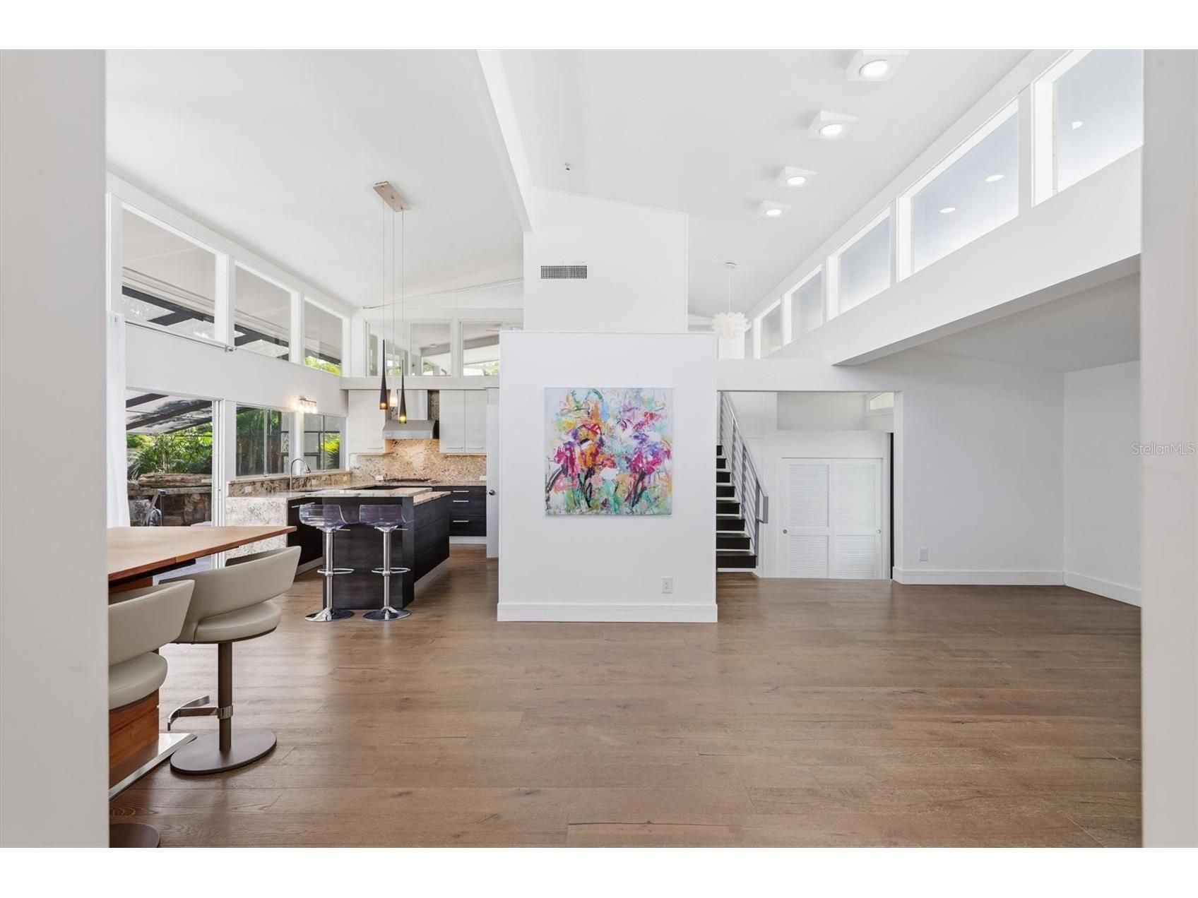 425 Partridge Circle Sarasota FL 34236 A4677779 image7