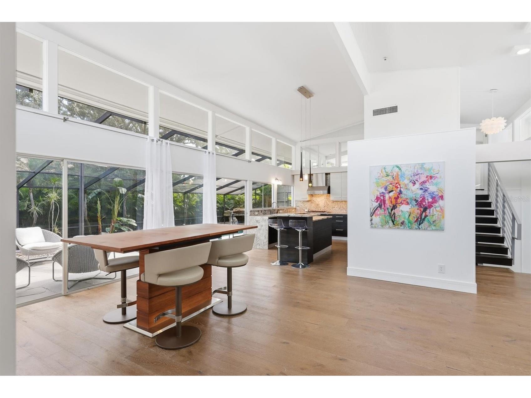 425 Partridge Circle Sarasota FL 34236 A4677779 image8