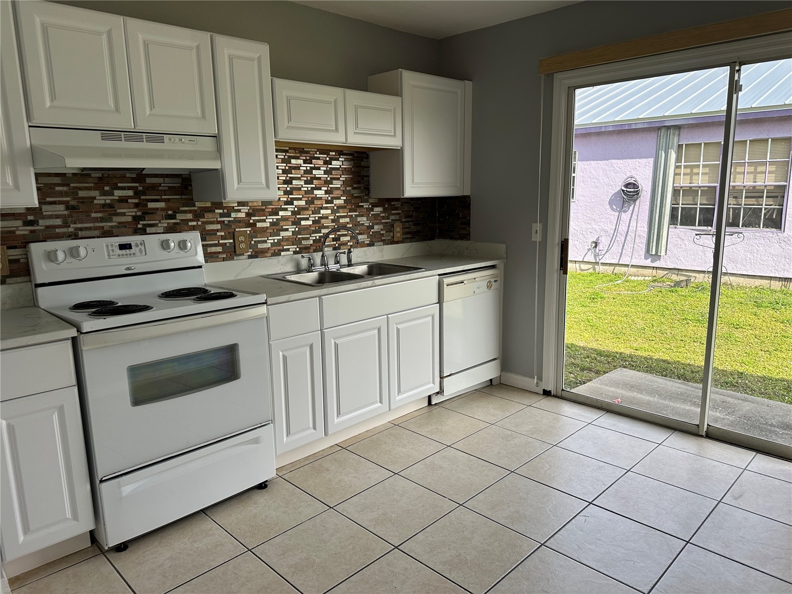425 Ricold Terrace Port Charlotte FL 33954 N6143815 image3