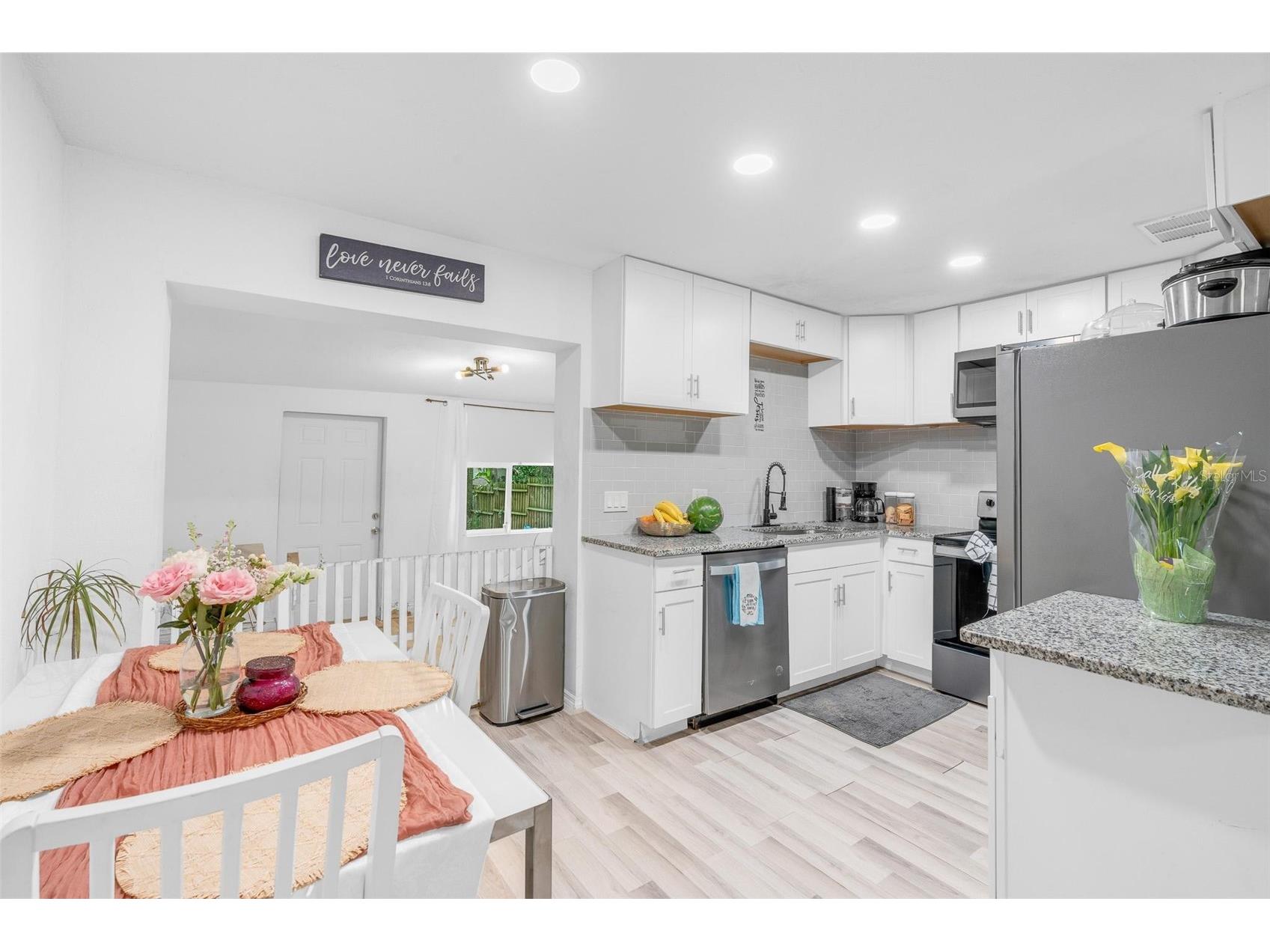 425 S Candler Avenue Orlando FL 32835 O6417309 image10