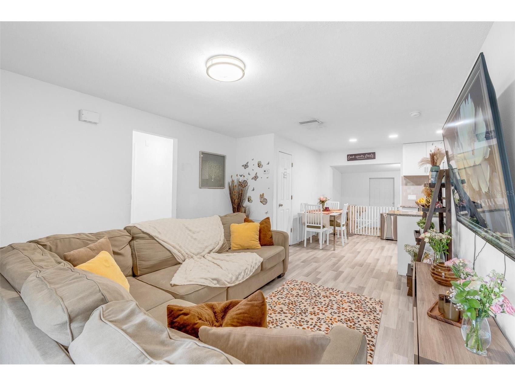 425 S Candler Avenue Orlando FL 32835 O6417309 image2