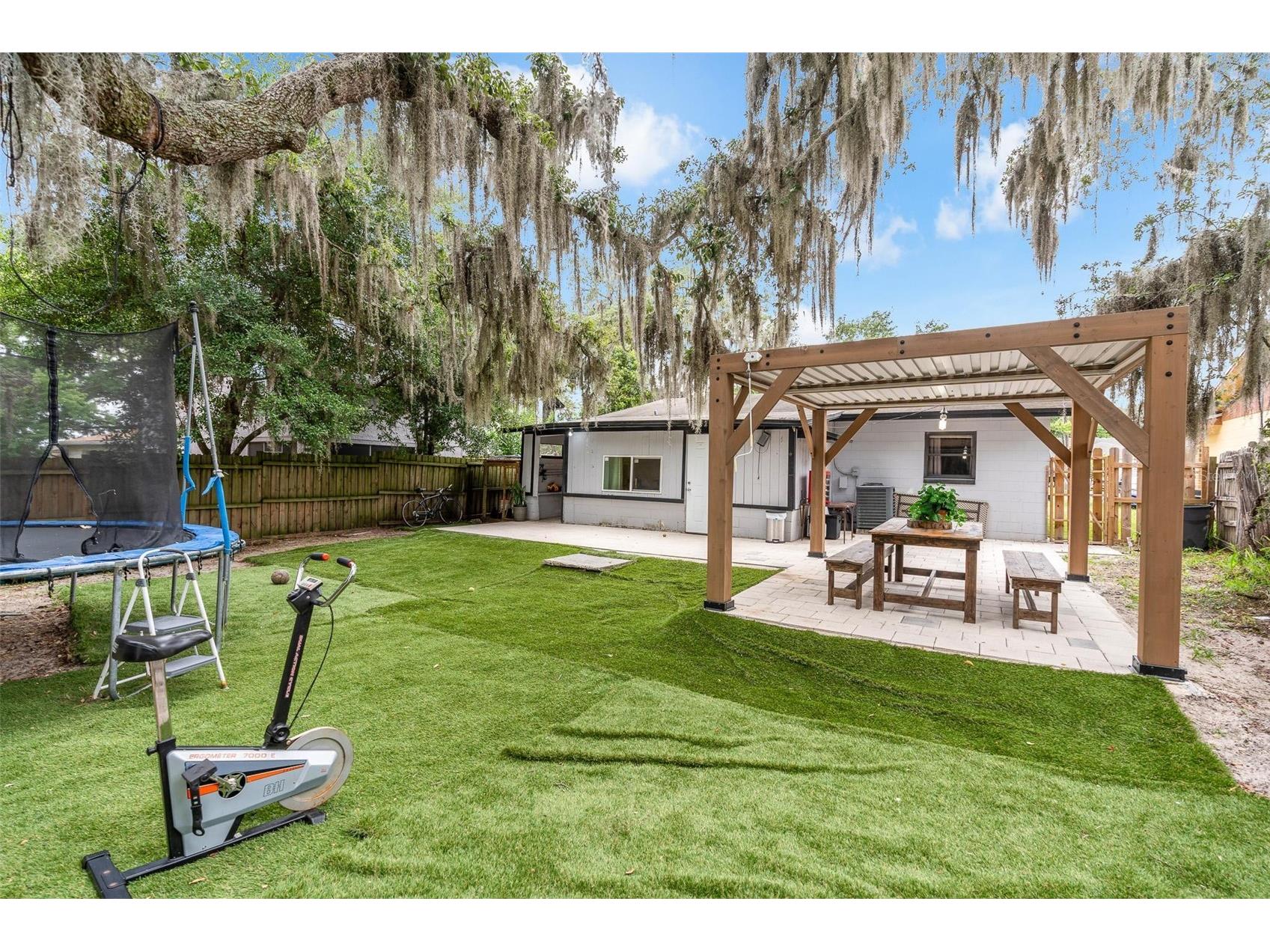 425 S Candler Avenue Orlando FL 32835 O6417309 image24