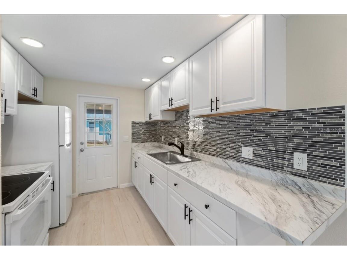 425 Skylark Lane NW Port Charlotte FL 33952 A4646554 image10