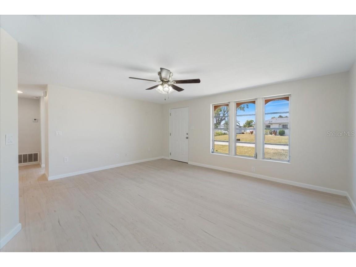 425 Skylark Lane NW Port Charlotte FL 33952 A4646554 image5