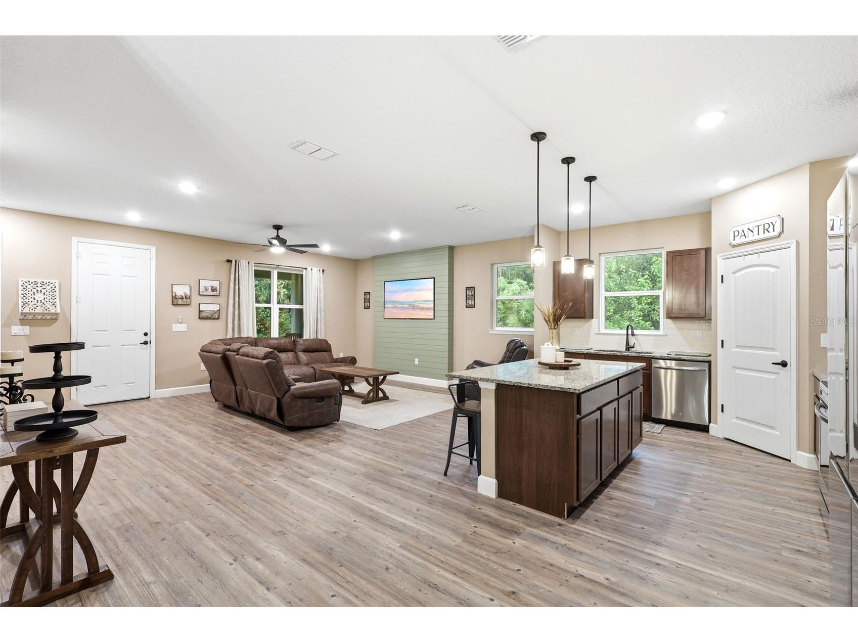 425 Spring Garden Avenue De Leon Springs FL 32130 V4950148 image11