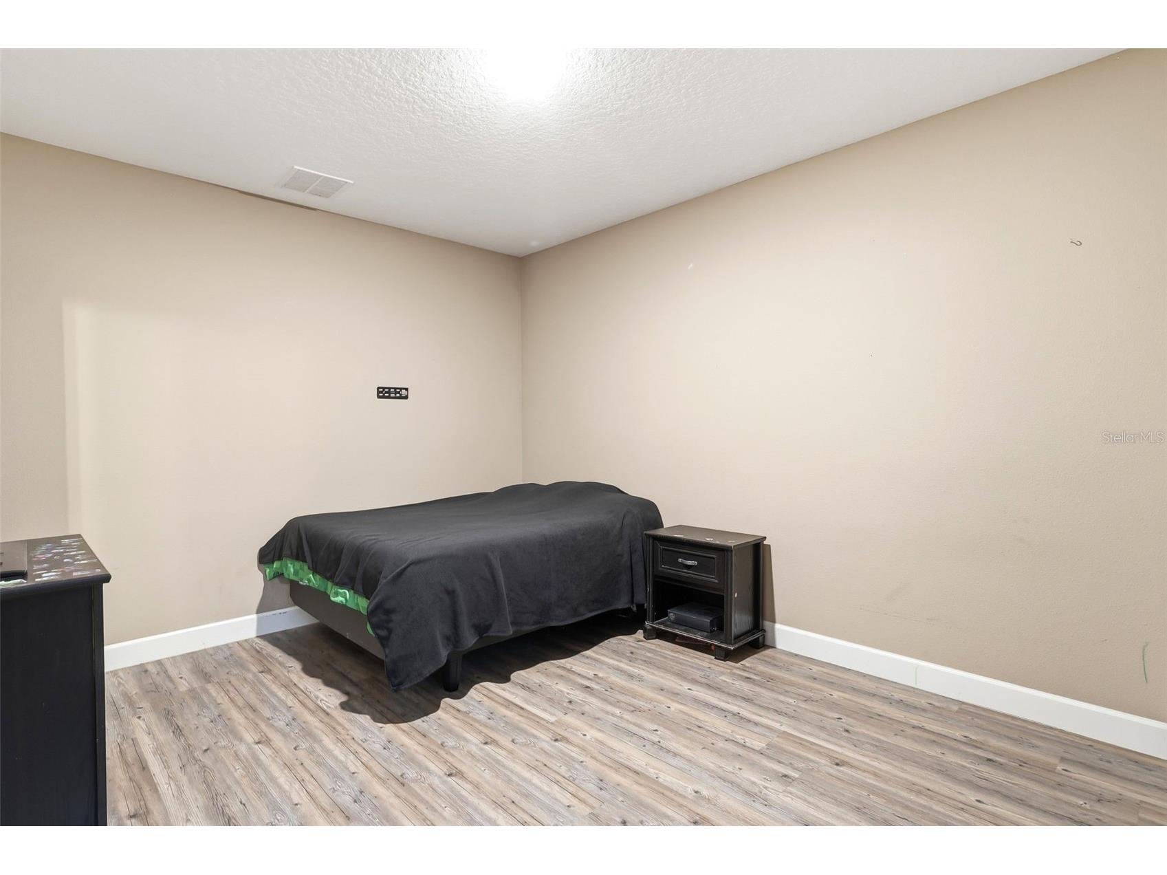 425 Spring Garden Avenue De Leon Springs FL 32130 V4950148 image20