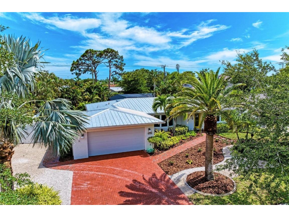 425 Valencia Road Venice FL 34285 A4571530 image1
