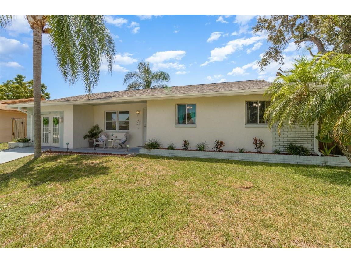 425 Via Valencia Court Merritt Island FL 32953 O6135035 image1