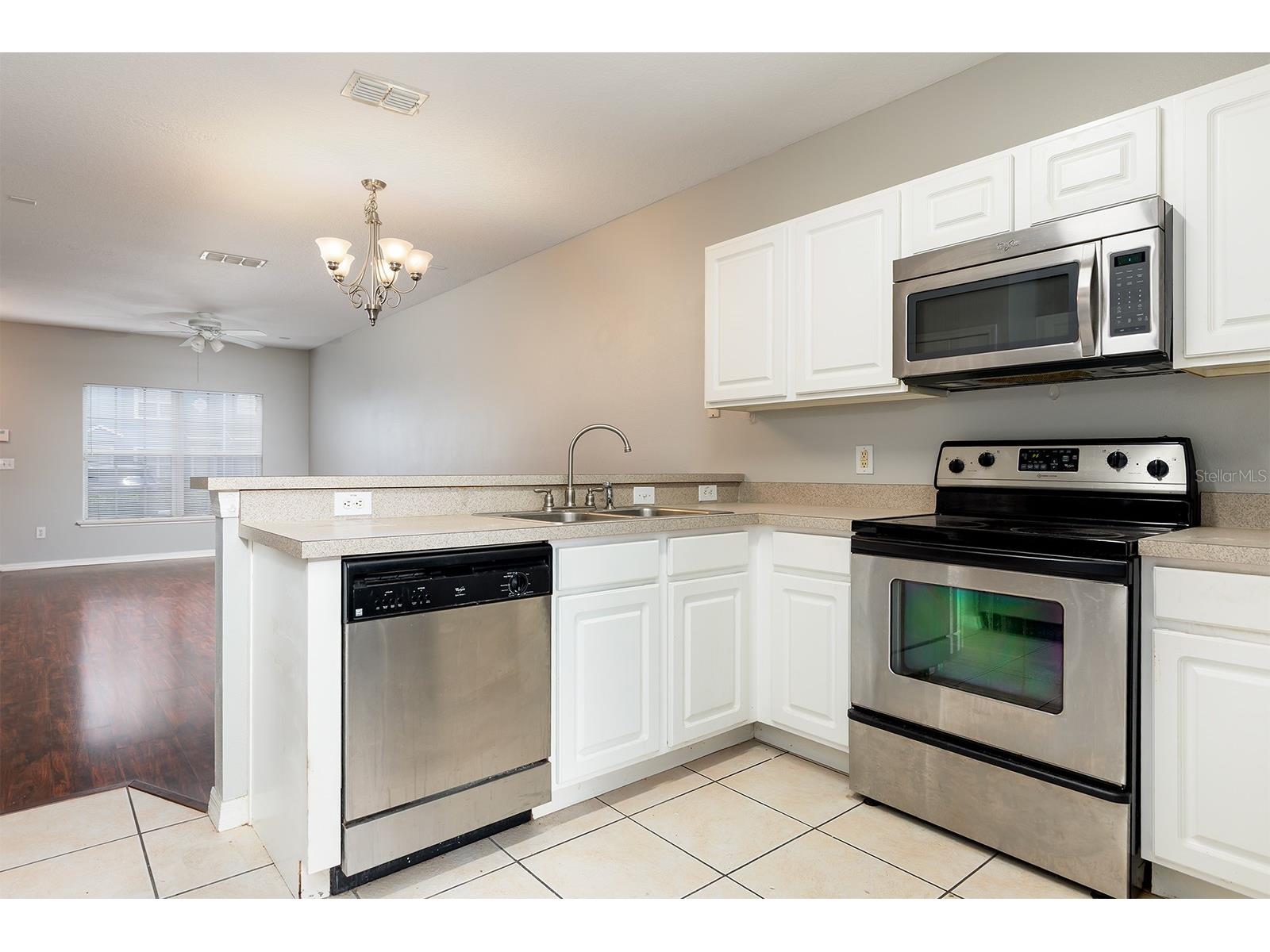 425 Wilton Circle Sanford FL 32773 O6401760 image5