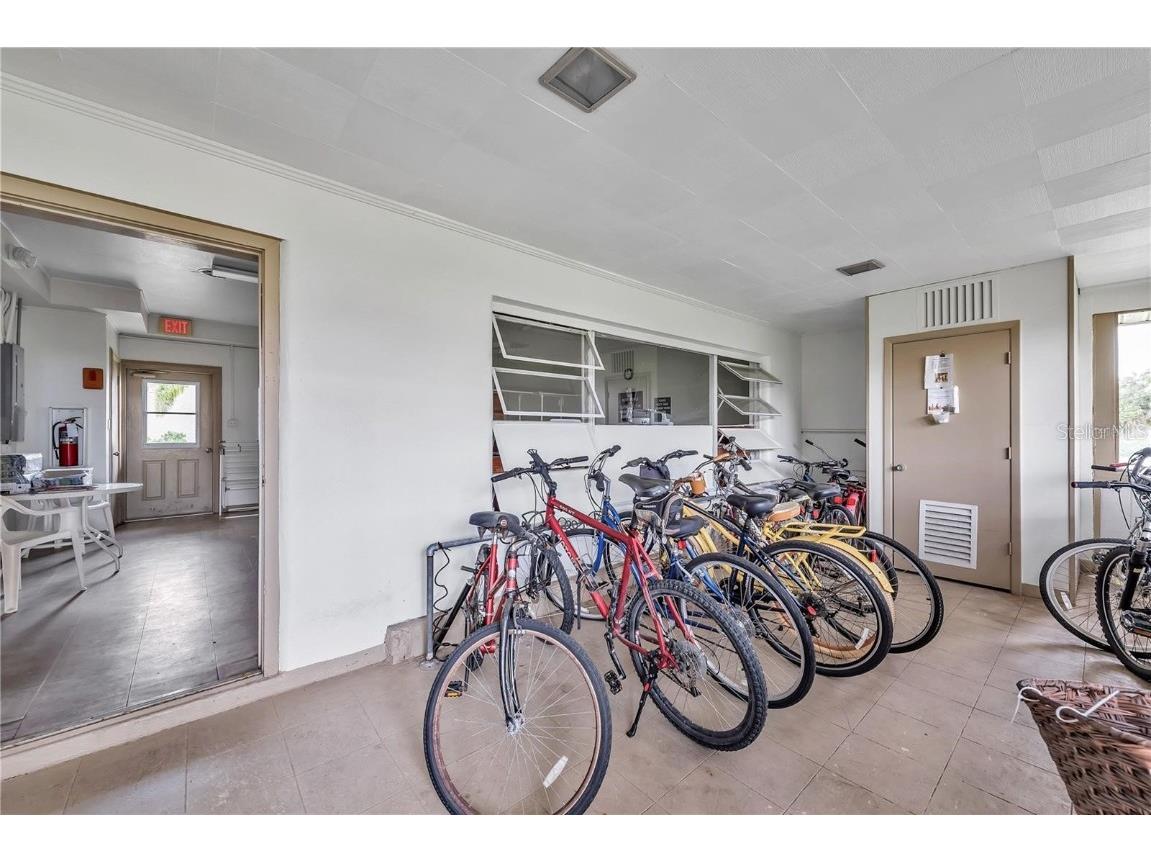 425 Windrush Bay Drive #425 Tarpon Springs FL 34689 TB8446302 image34