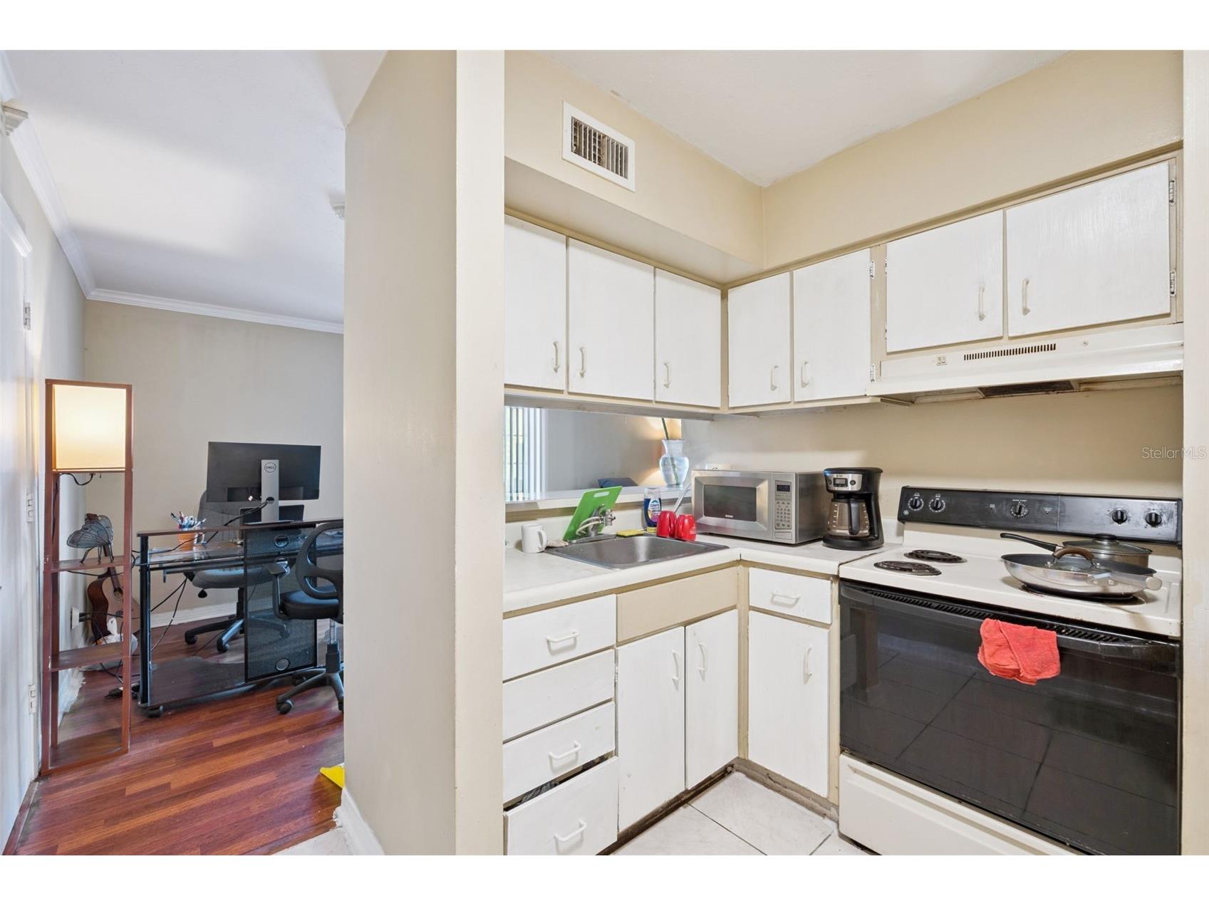 425 Wymore Road #201 Altamonte Springs FL 32714 O6393229 image5