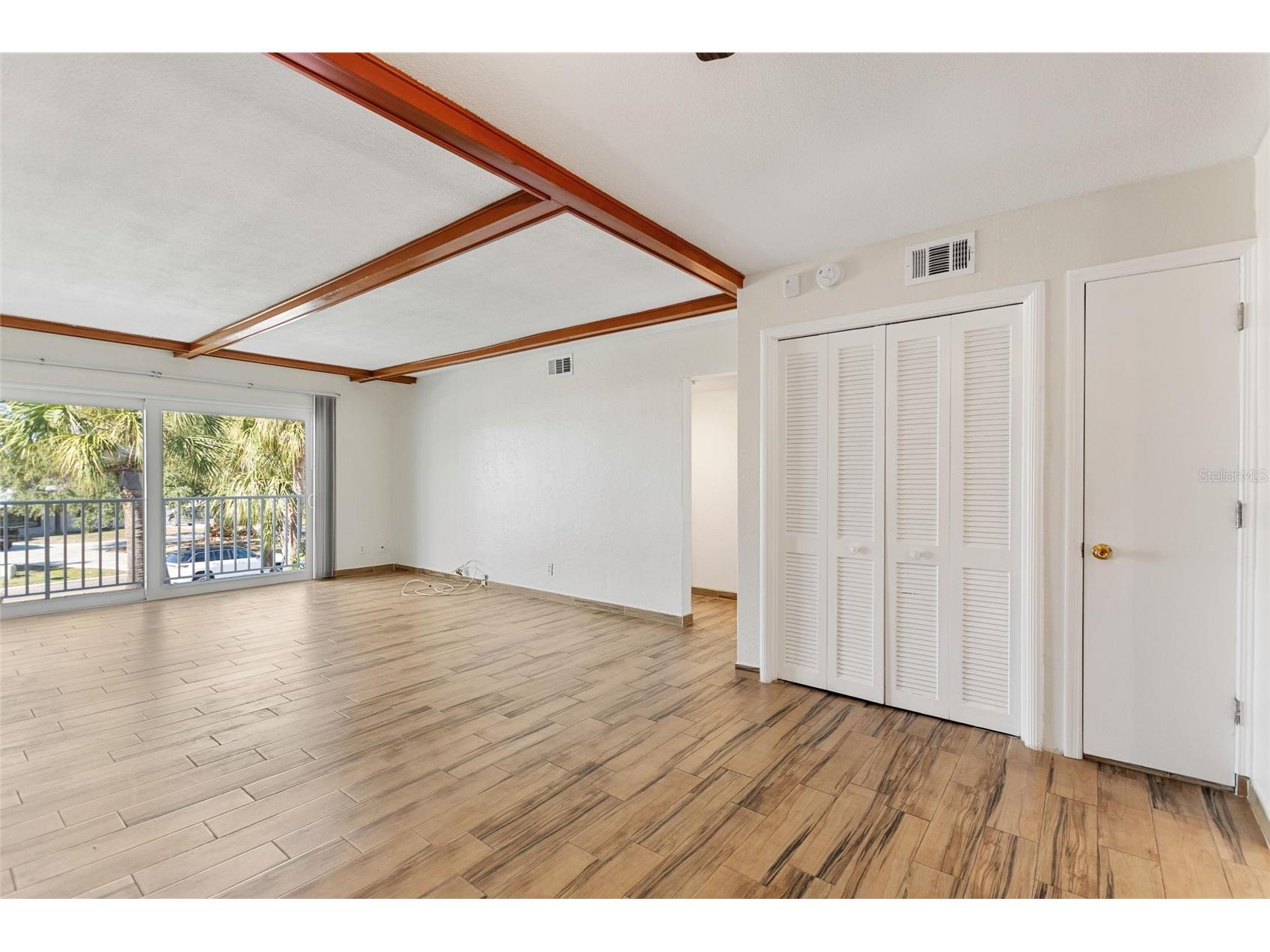 4250 37th Street S #5 Saint Petersburg FL 33711 TB8466557 image11