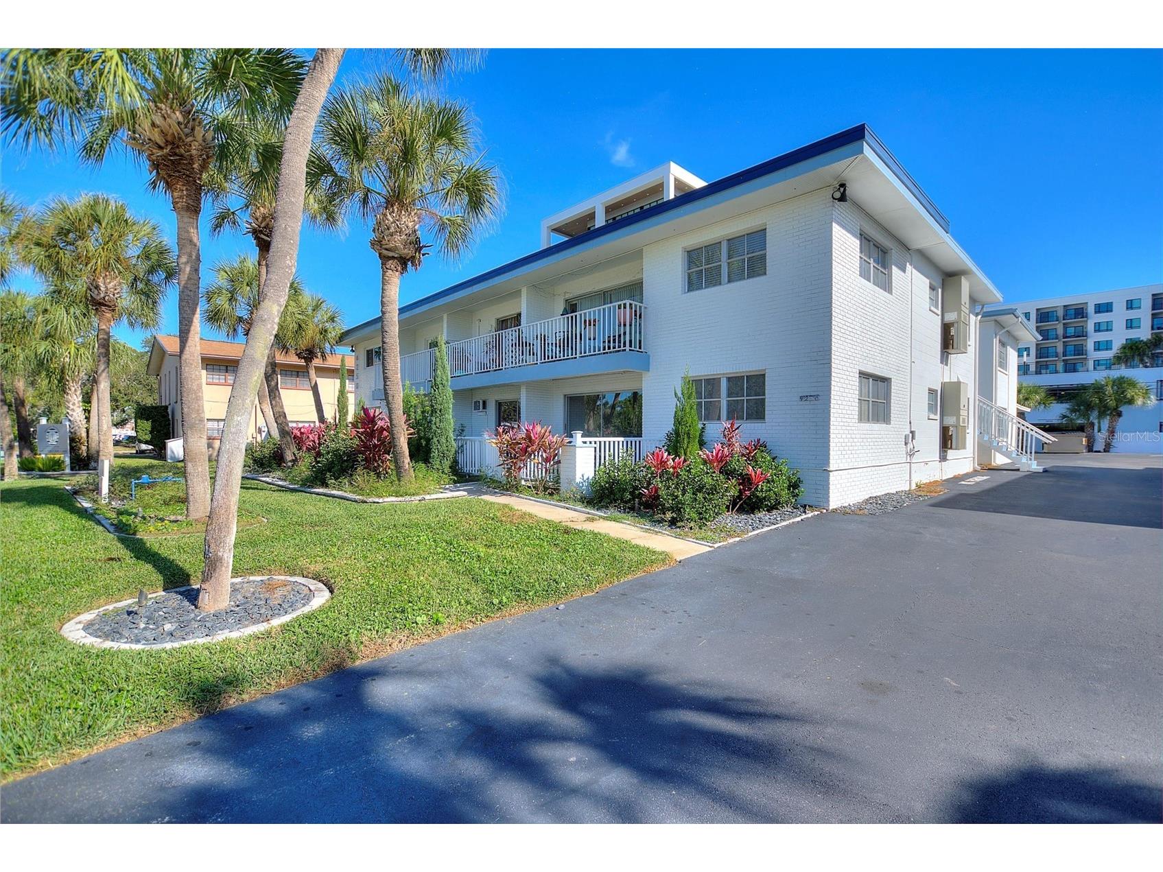 4250 37th Street S #5 Saint Petersburg FL 33711 TB8466557 image2