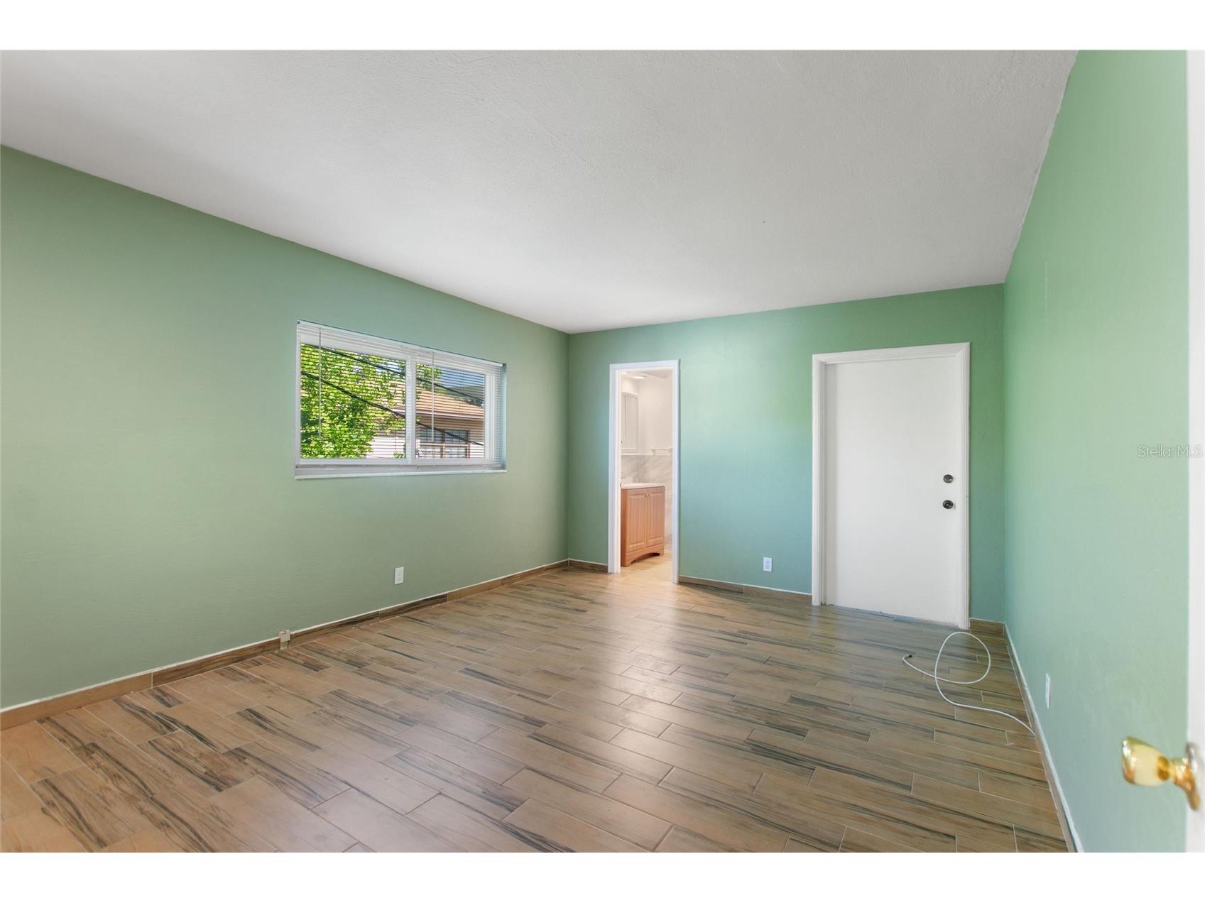 4250 37th Street S #5 Saint Petersburg FL 33711 TB8466557 image20