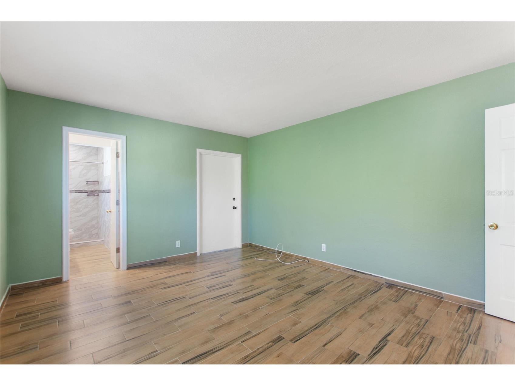 4250 37th Street S #5 Saint Petersburg FL 33711 TB8466557 image21