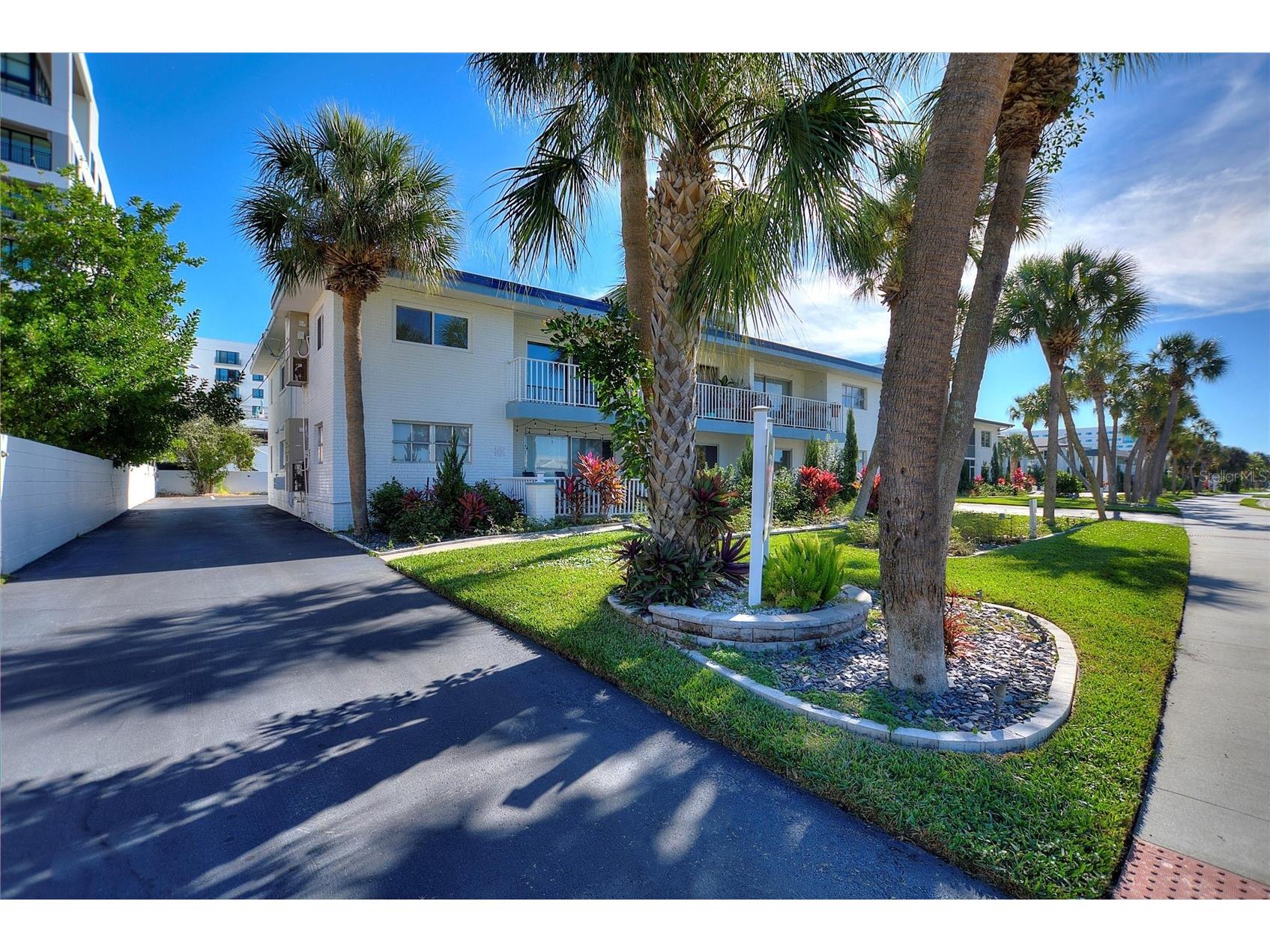 4250 37th Street S #5 Saint Petersburg FL 33711 TB8466557 image3