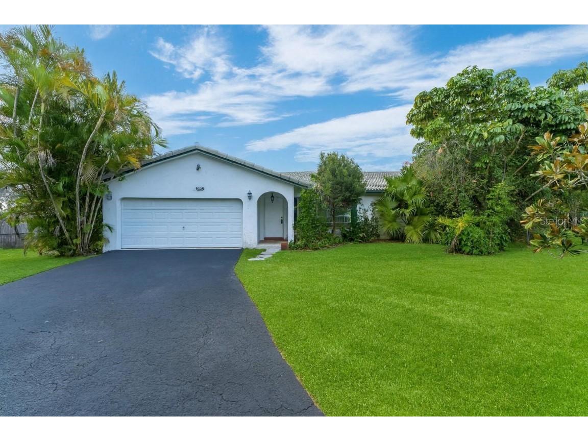 4250 NW 107th Avenue Coral Springs FL 33065 O6364036 image1