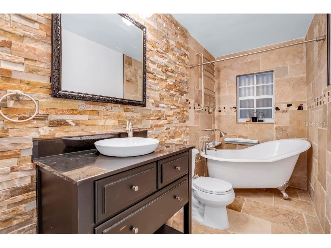 4250 NW 107th Avenue Coral Springs FL 33065 O6364036 image15