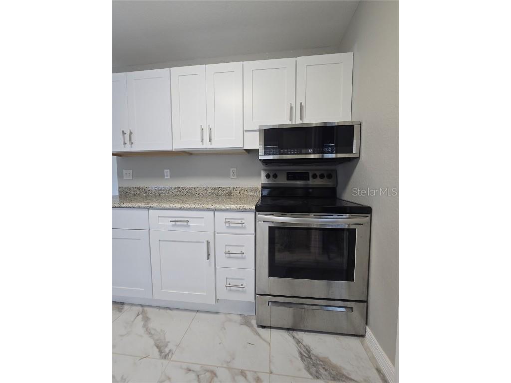 4250 NW 26th Terrace Ocala FL 34475 OM708849 image11