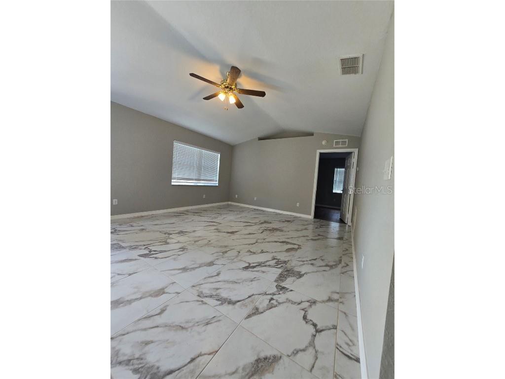 4250 NW 26th Terrace Ocala FL 34475 OM708849 image16