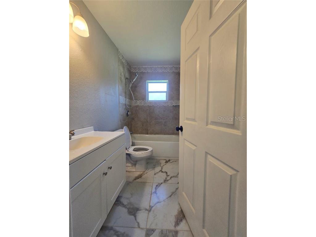 4250 NW 26th Terrace Ocala FL 34475 OM708849 image22