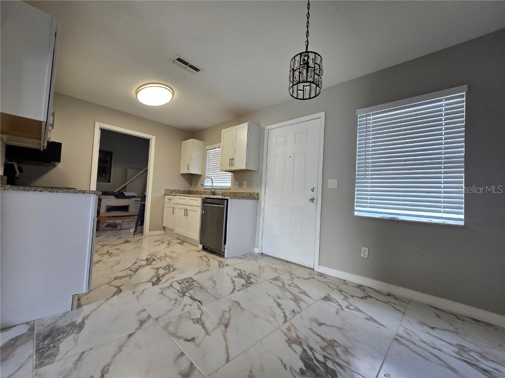 4250 NW 26th Terrace Ocala FL 34475 OM708849 image3