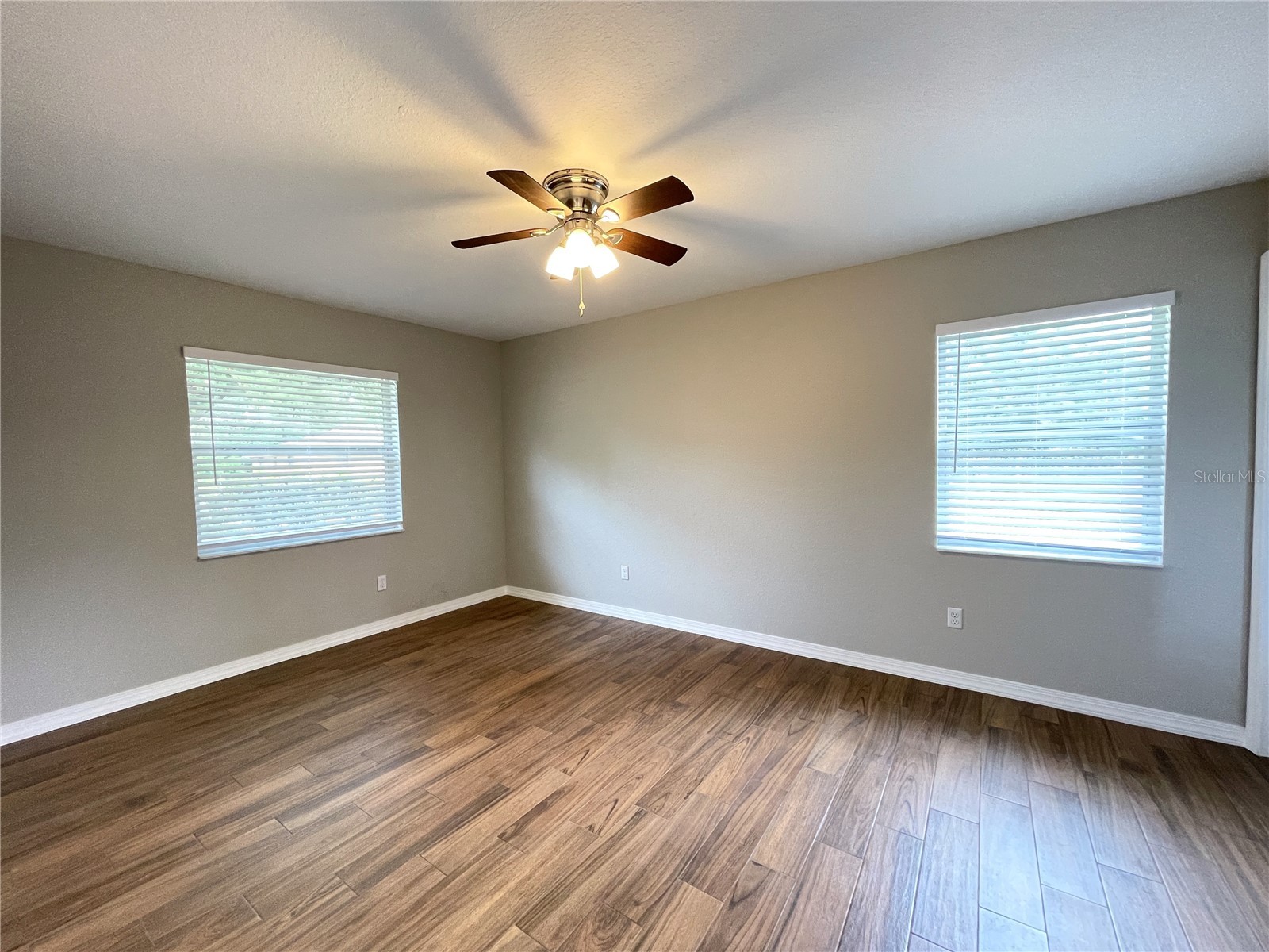 4250 NW 26th Terrace Ocala FL 34475 OM722476 image11