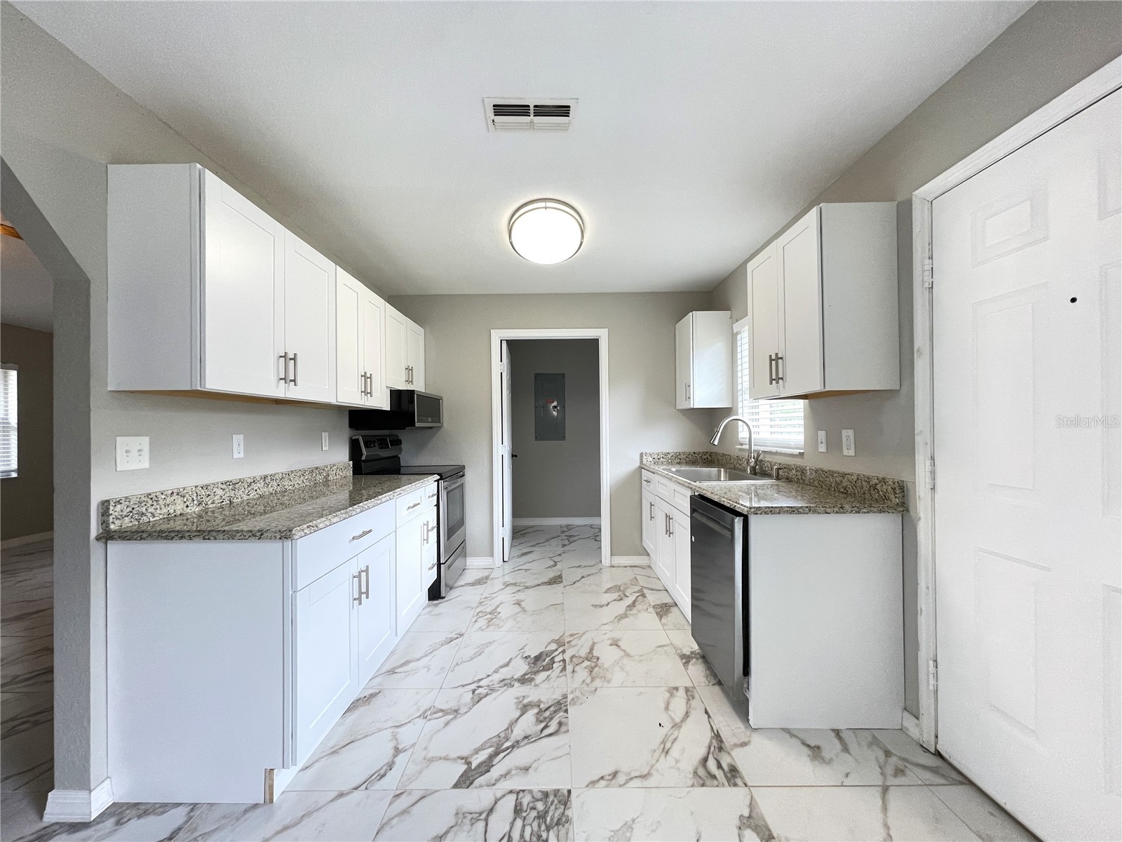 4250 NW 26th Terrace Ocala FL 34475 OM722476 image5