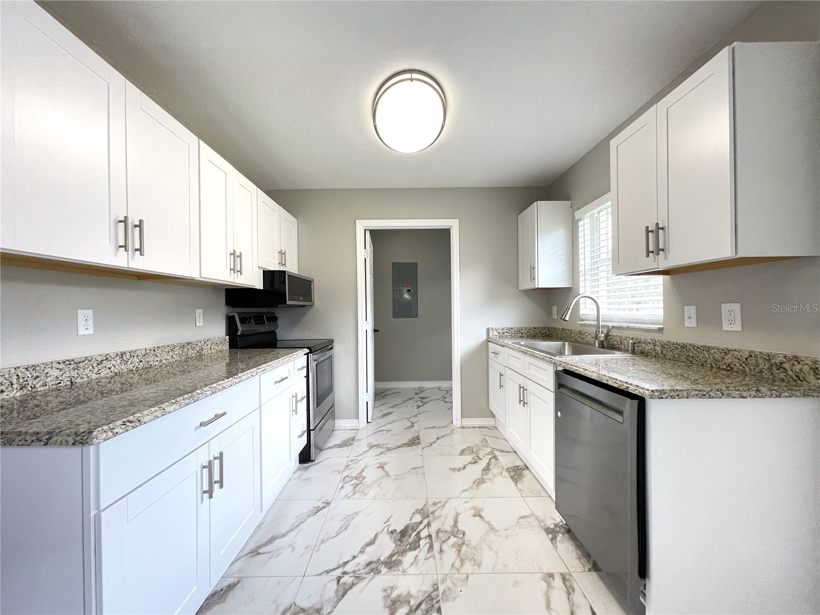 4250 NW 26th Terrace Ocala FL 34475 OM722476 image6