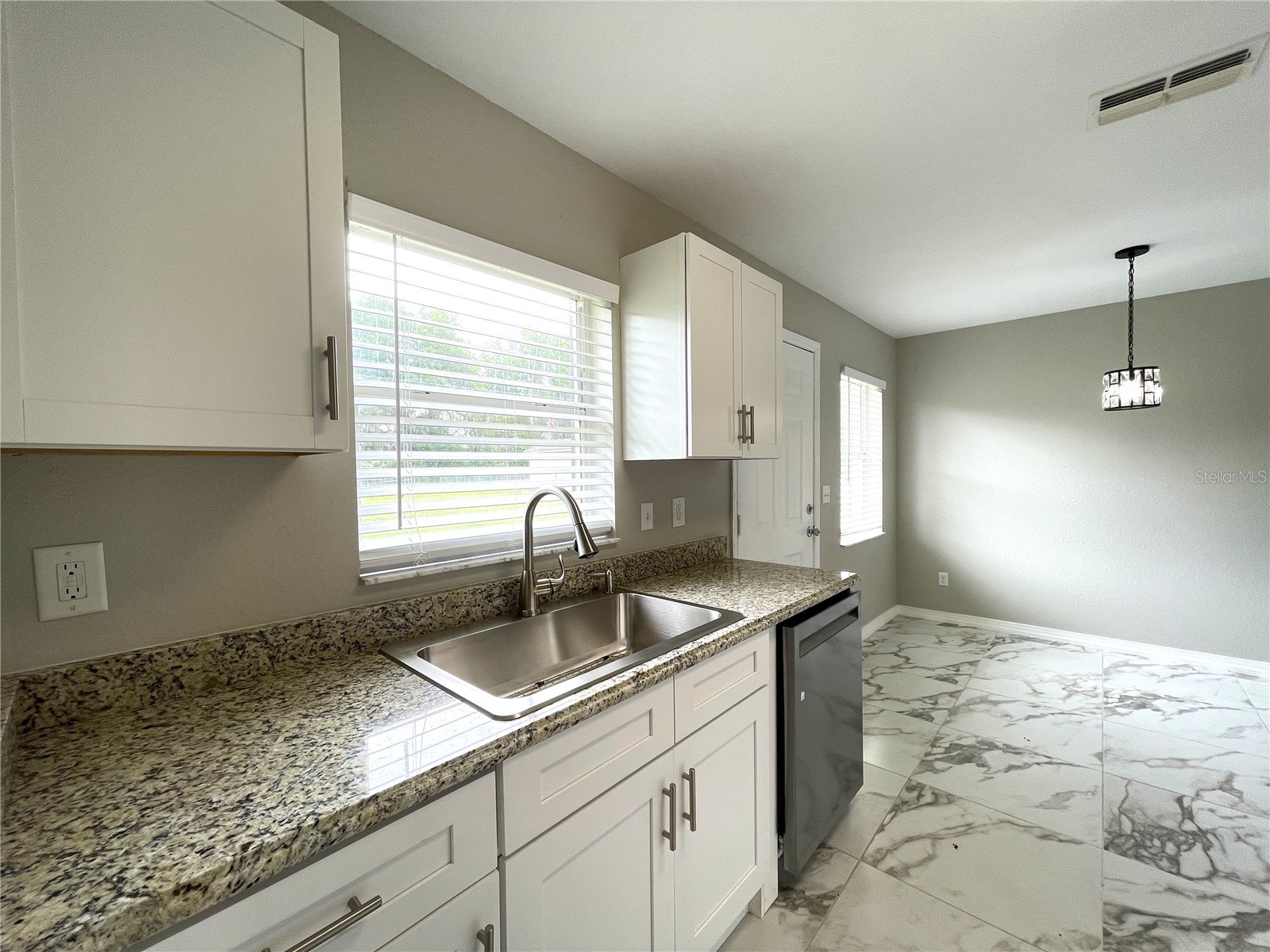 4250 NW 26th Terrace Ocala FL 34475 OM722476 image7