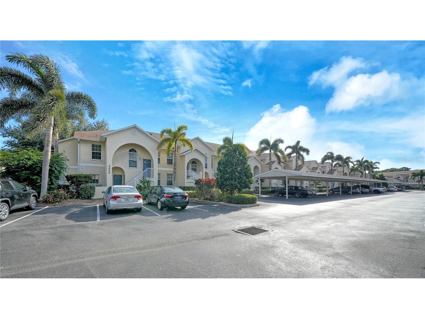 4250 Players Place #2612 Sarasota FL 34238 A4672882 image1