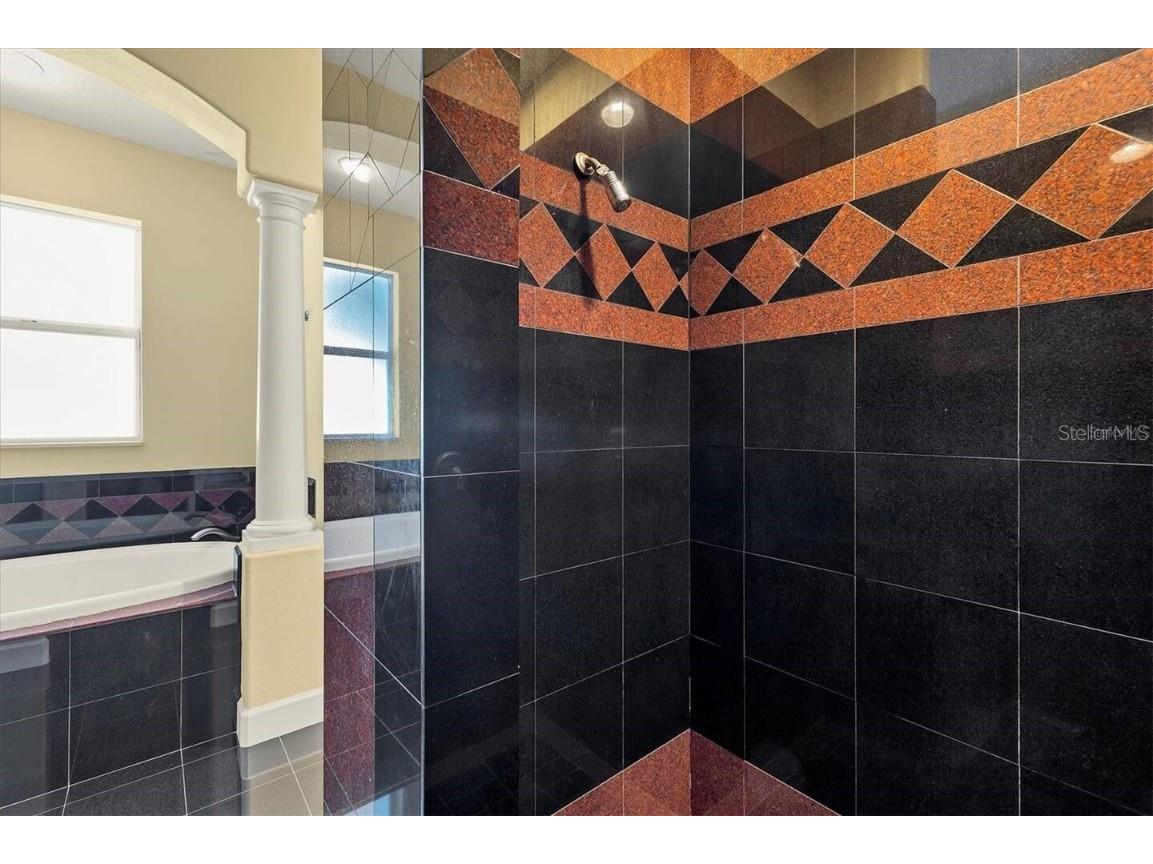 4250 Swift Road Sarasota FL 34231 - PHILIPPI CREEK A4663964 image13