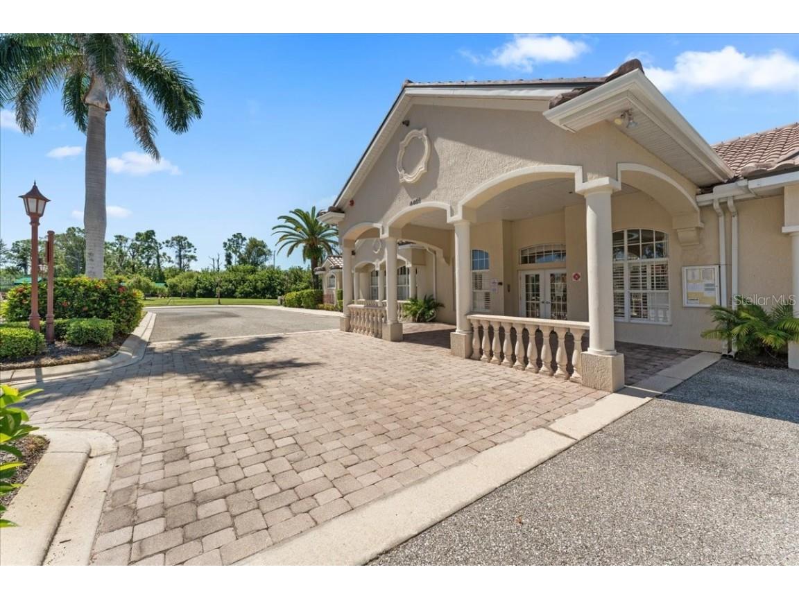 4250 Vicenza Drive #D35 Venice FL 34293 TB8431970 image32