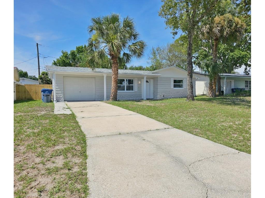 4251 Belleville Avenue Holiday FL 34691 U8207217 image1