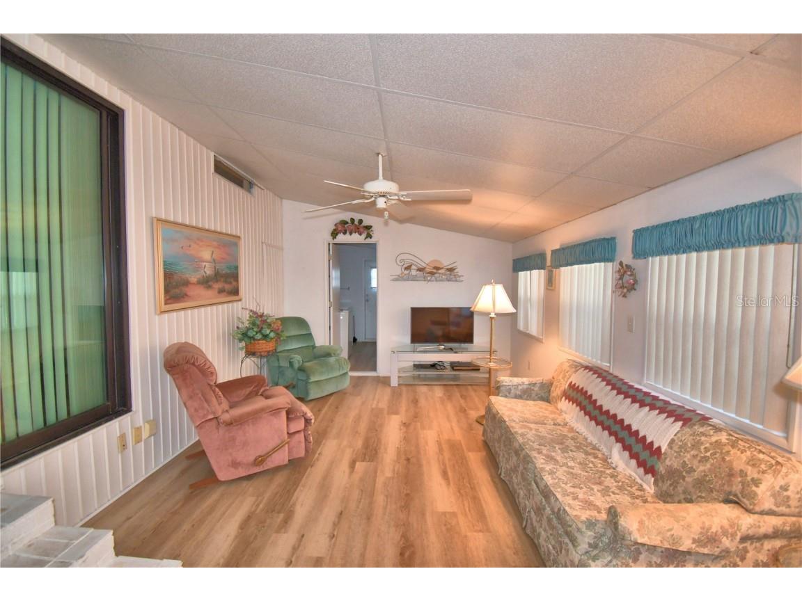 4251 Cedarwood Street Winter Haven FL 33880 - Dinner Lake P4937233 image6