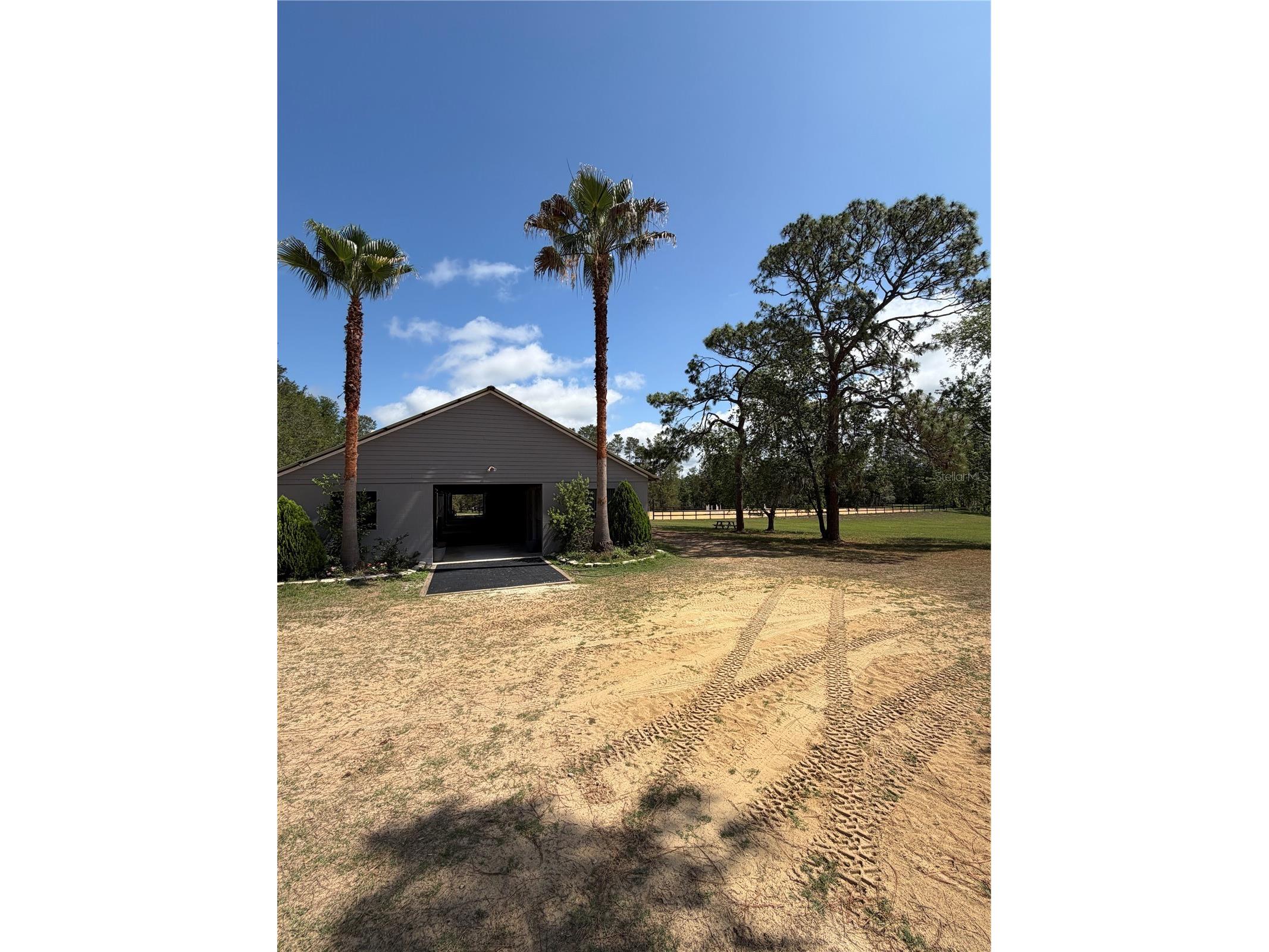 4251 NE 136th Avenue Williston FL 32696 OM725040 image2
